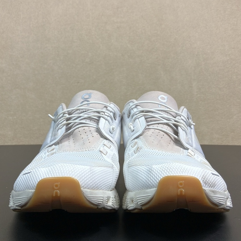 On Cloud Running 5 Pearl White Athletic Sneaker Shoes Women’s size 10.5 - Picture 3 of 14